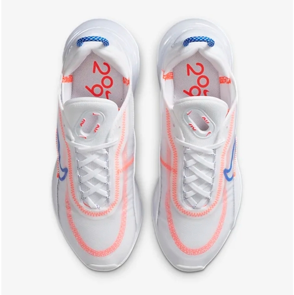 Nike Sneakers - Picture 7 of 16